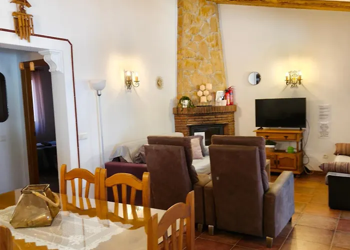 Maria Gomez Villa