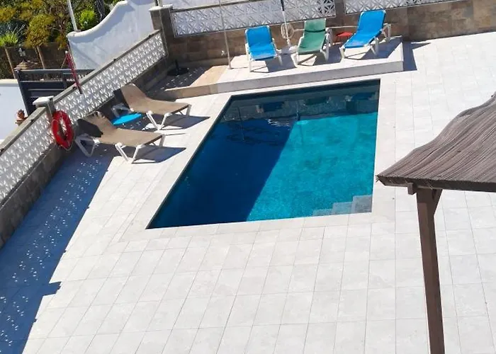 Maria Gomez Villa